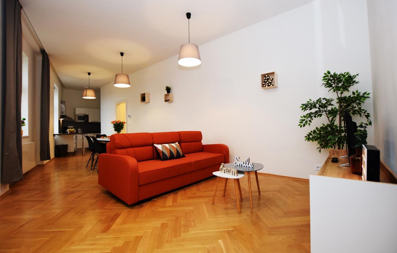 Rehorova Apartments Praha Rom bilde