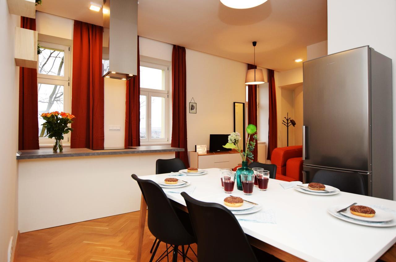 Rehorova Apartments Praha Rom bilde