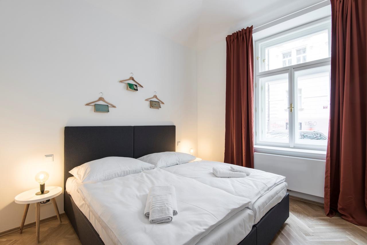 Rehorova Apartments Praha Rom bilde