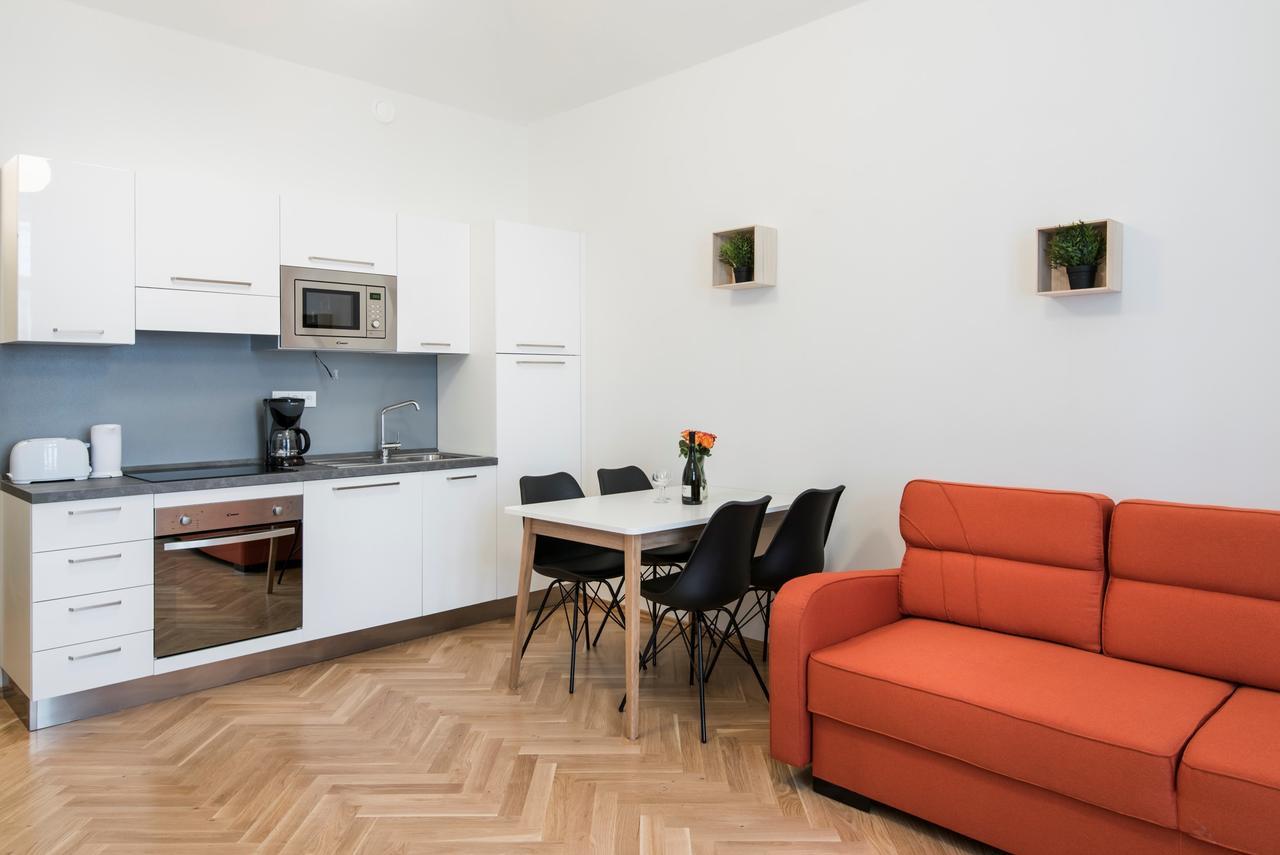 Rehorova Apartments Praha Rom bilde